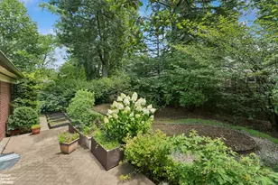 195-22 McLaughlin Ave, New York City, NY 11423 - Photo 4