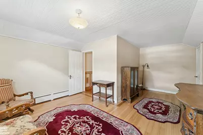 195-22 McLaughlin Avenue, New York City, NY 11423 - Photo 16