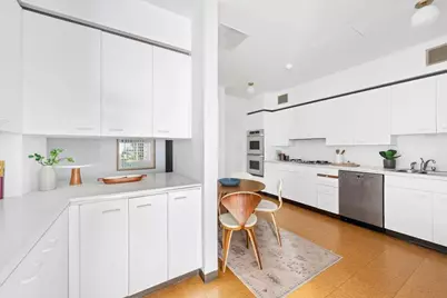 155 E 69th Street, New York City, NY 10021 - Photo 6