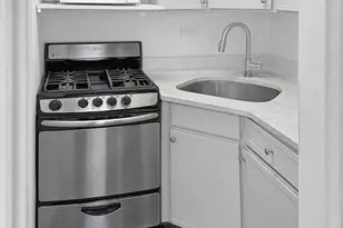 225 E 46th St, New York City, NY 10017 - Photo 6