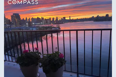 2540 Shore Boulevard #4S, New York City, NY 11102 - Photo 6