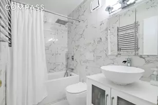25-40 Shore Blvd, New York City, NY 11102 - Photo 16