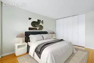 25-40 Shore Blvd, New York City, NY 11102 - Photo 14