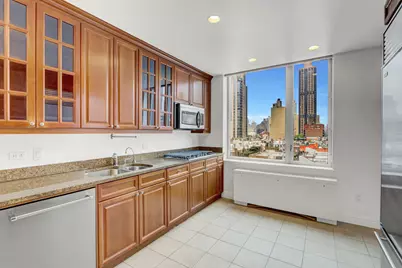 90 E End Avenue #10B, New York City, NY 10028 - Photo 34