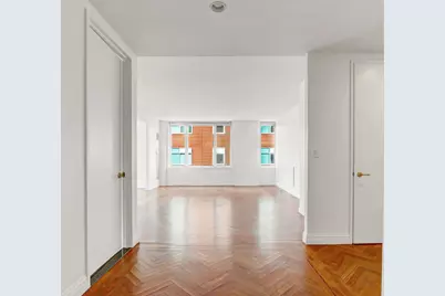 90 E End Avenue #10B, New York City, NY 10028 - Photo 4