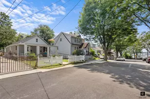 32 Tier St, New York City, NY 10464 - Photo 22