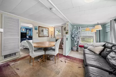 32 Tier Street, New York City, NY 10464 - Photo 16