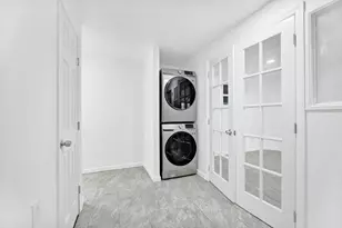 1318 Putnam Ave, New York City, NY 11221 - Photo 22