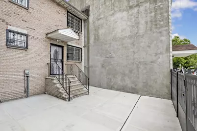 1318 Putnam Avenue, New York City, NY 11221 - Photo 24