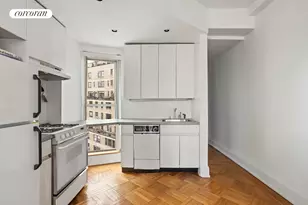 126 W 73rd St, New York City, NY 10023 - Photo 4