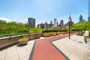 330 E 38th St, New York City, NY 10016 - Photo 14