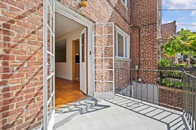 140 Van Cortlandt Park S, New York City, NY 10463 - Photo 8