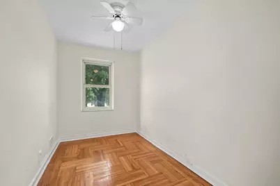 140 Van Cortlandt Park S, New York City, NY 10463 - Photo 16