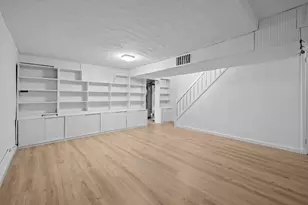 140 Van Cortlandt Park S, New York City, NY 10463 - Photo 20