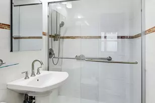 520 E 72nd St, New York City, NY 10021 - Photo 12