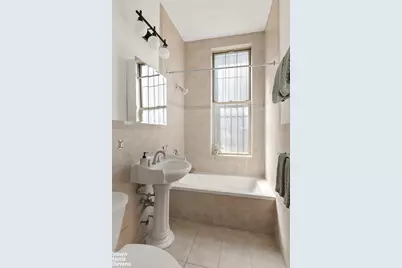 113 Schaefer Street, New York City, NY 11207 - Photo 8