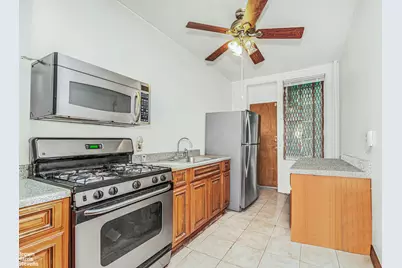 637 Saratoga Avenue, New York City, NY 11212 - Photo 14
