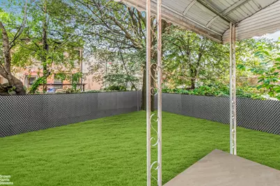 637 Saratoga Avenue, New York City, NY 11212 - Photo 54