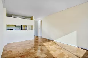 275 W 96th St, New York City, NY 10025 - Photo 8