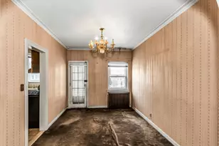 32-50 77th St, New York City, NY 11370 - Photo 4