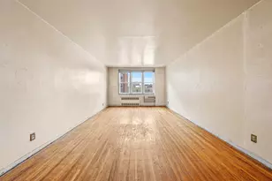 400 E 17th St, New York City, NY 11226 - Photo 6