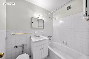 400 E 17th St, New York City, NY 11226 - Photo 4