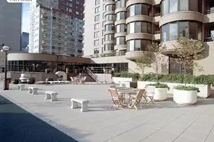 330 E 38th St, New York City, NY 10016 - Photo 18