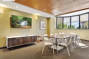 330 E 38th St, New York City, NY 10016 - Photo 20