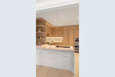 138 E 50th Street #17D, New York City, NY 10022 - Photo 6