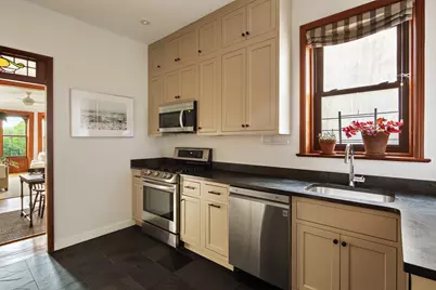 156 Prospect Park W #4L, New York City, NY 11215 - Photo 4