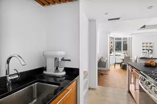 24 W 55th St, New York City, NY 10019 - Photo 4