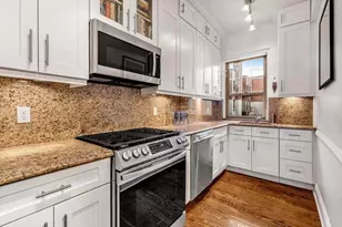 299 W 12th St, New York City, NY 10014 - Photo 4