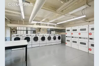 200 W 20th Street #1110, New York City, NY 10011 - Photo 8