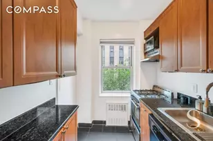 7 Lexington Ave, New York City, NY 10010 - Photo 16