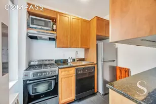 7 Lexington Ave, New York City, NY 10010 - Photo 12