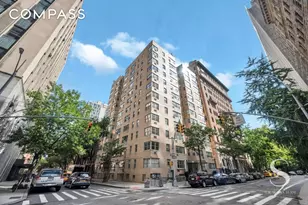 7 Lexington Ave, New York City, NY 10010 - Photo 24