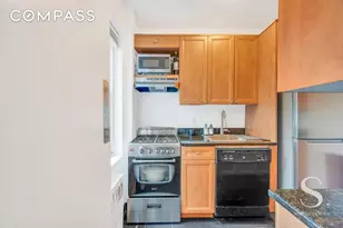 7 Lexington Ave, New York City, NY 10010 - Photo 14