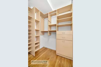 333 E 53rd Street #7C, New York City, NY 10022 - Photo 4