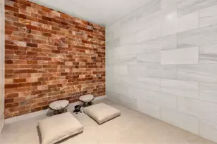 215 W 28th St, New York City, NY 10001 - Photo 30
