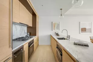 215 W 28th St, New York City, NY 10001 - Photo 6