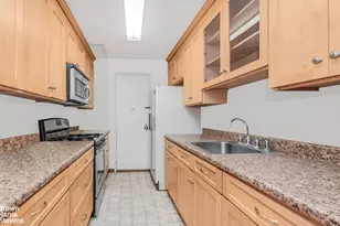 3333 Henry Hudson Pkwy, New York City, NY 10463 - Photo 8