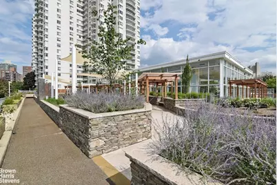 3333 Henry Hudson Parkway #2L, New York City, NY 10463 - Photo 14