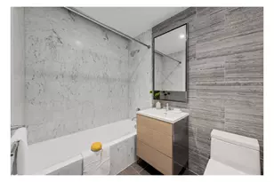 215 W 28th St, New York City, NY 10001 - Photo 8