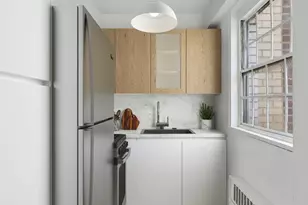 142 E 16th St, New York City, NY 10003 - Photo 8