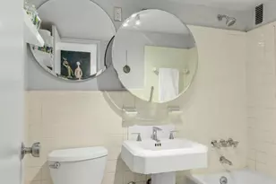 142 E 16th St, New York City, NY 10003 - Photo 10