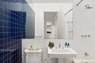 822 Greenwich St, New York City, NY 10014 - Photo 12