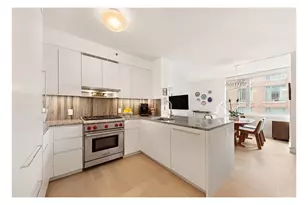 20 River Ter., New York City, NY 10007 - Photo 8