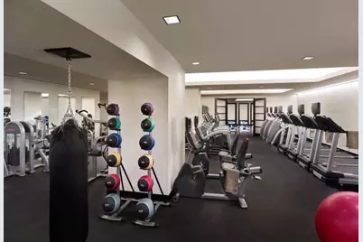 20 Pine Street #2305, New York City, NY 10005 - Photo 6