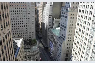 20 Pine Street #2305, New York City, NY 10005 - Photo 4