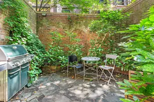 33 W 9th St, New York City, NY 10011 - Photo 14